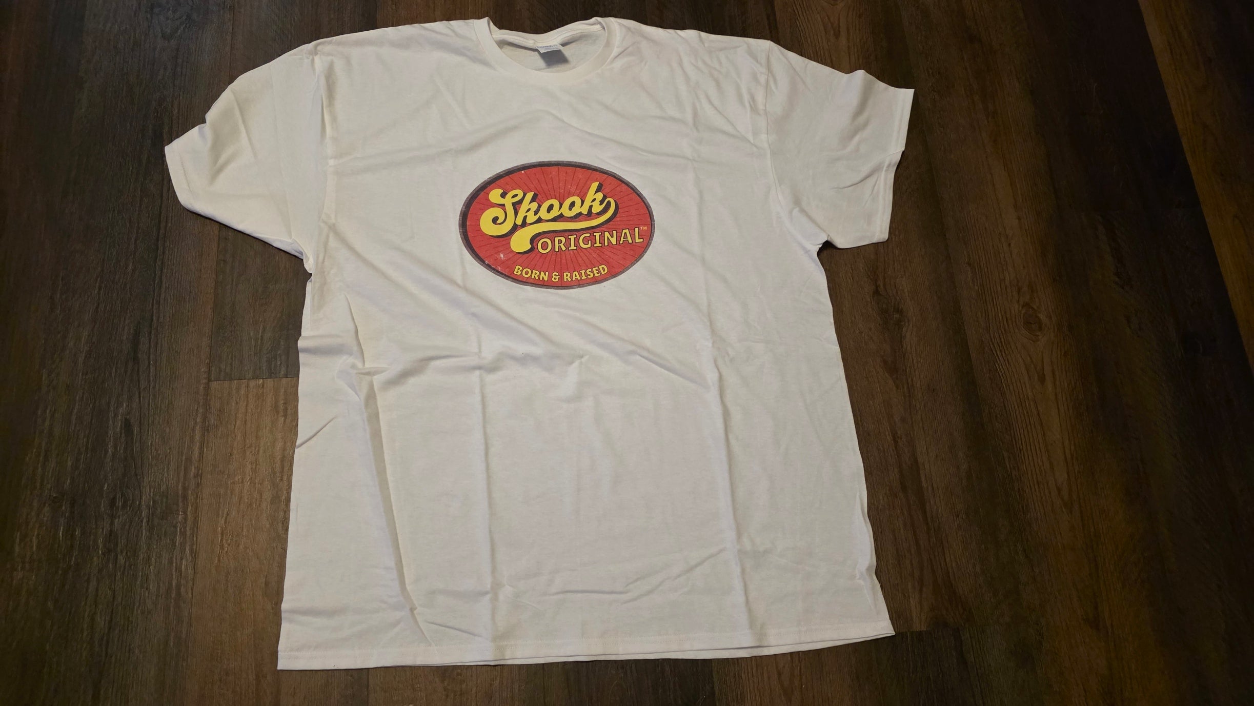 Blem White Skook Original Tshirts