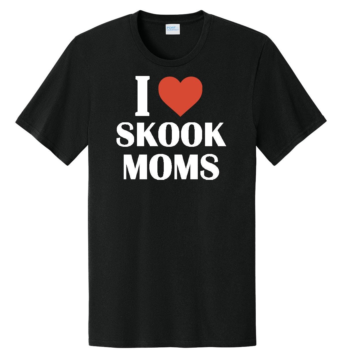 I Heart Skook Moms T-Shirt